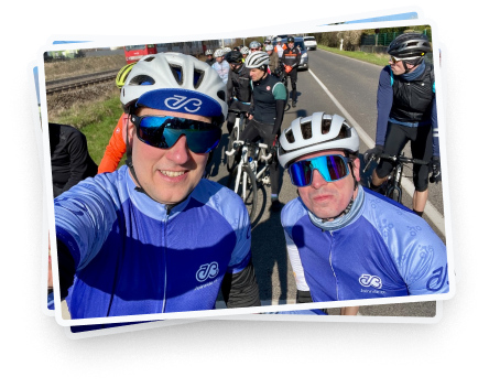Foto-Stapel von Lars und Oli, den Machen von Joinride